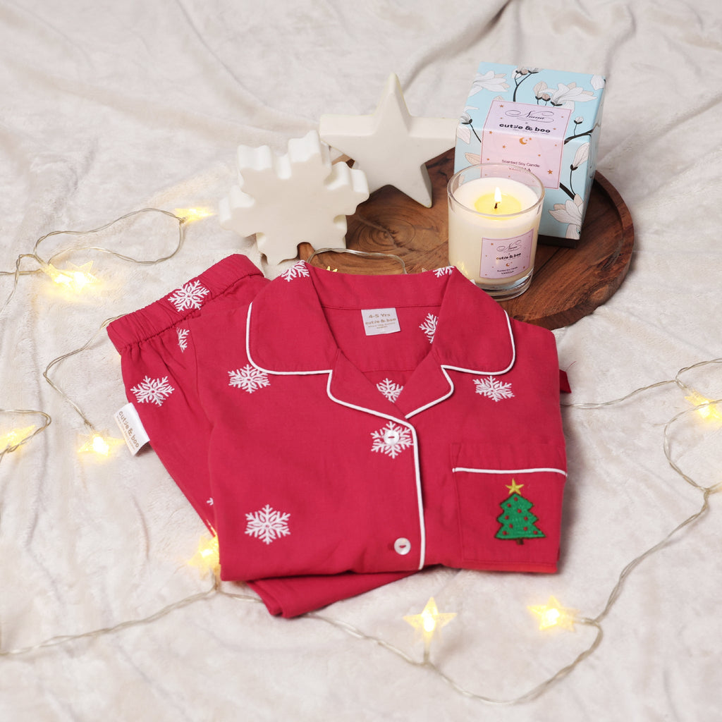 Cutie & Boo x Niana Snowflake Night Suit & Candle Combo