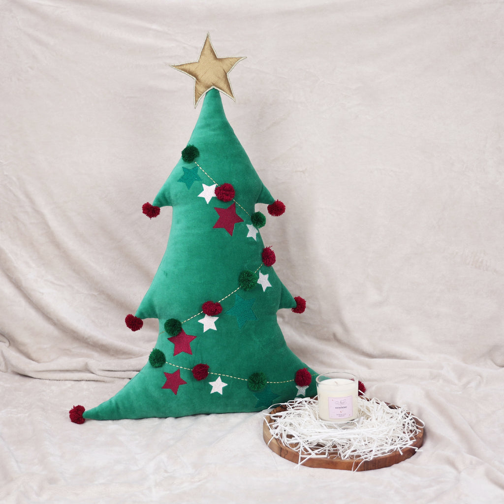 Cutie & Boo x Niana Christmas Tree Cushion & Candle Combo