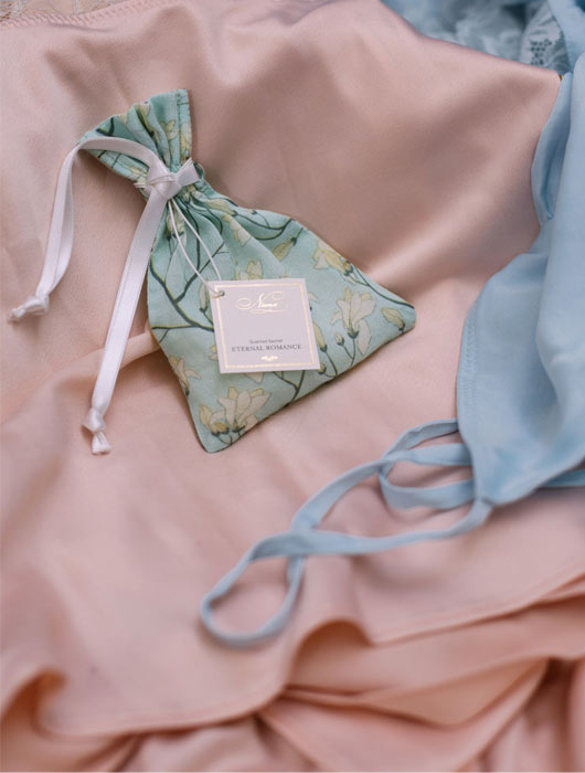 Eternal Romance Sachet